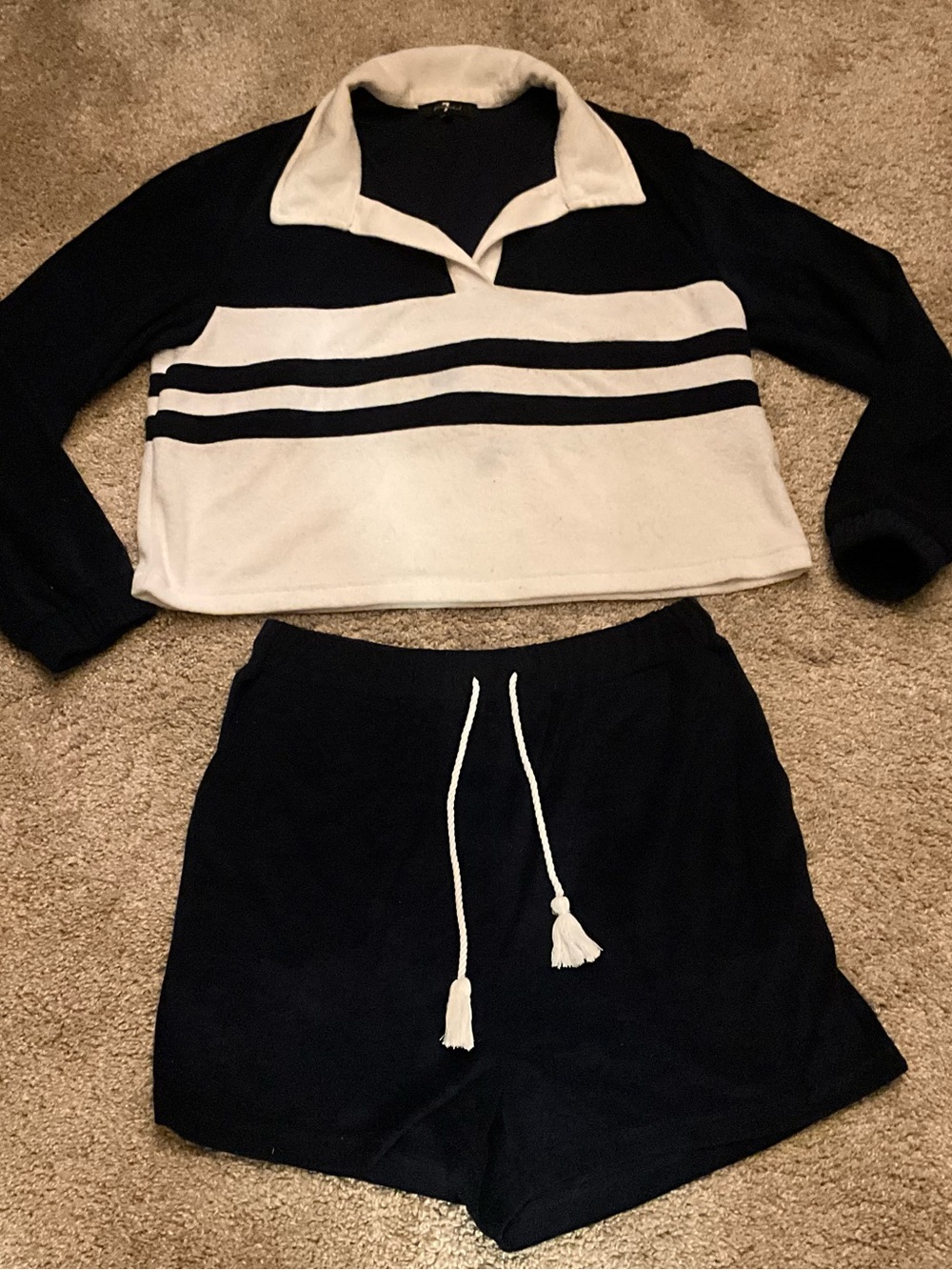 7 For All Mankind Navy and Cream Striped Cropped V-Neck Sweater